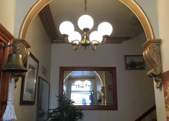 The Captain's Only Gasthuis